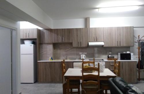 Paphos Apartment | Adonis Apartment