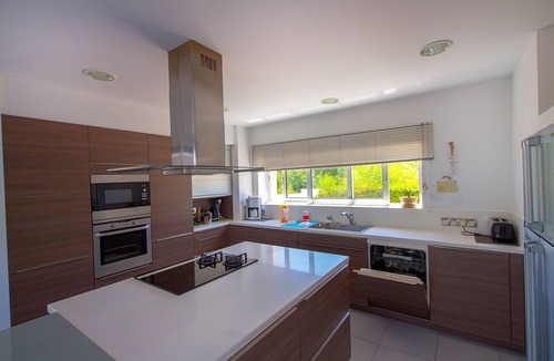 Paralimni Villa | Akefalou Bay Villa - 5 Bedroom Exclusive villa