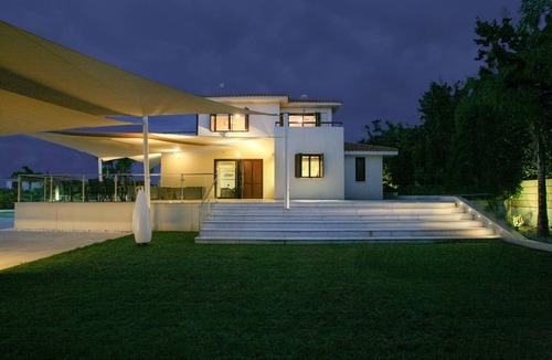 Protaras Villa | An outstanding luxury and comfort property located in a quiet luxury complex