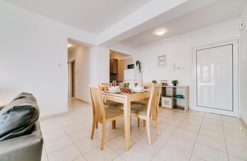 Kapparis Apartment | Apartment Docena
