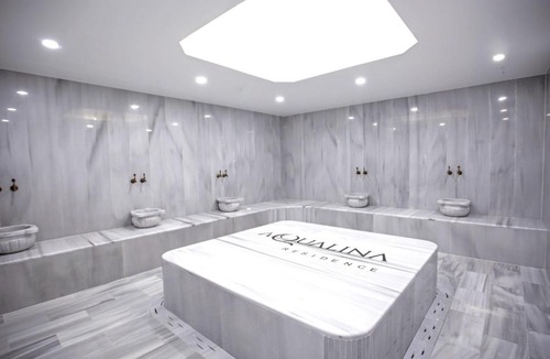 Karsiyaka Apartment | Aqualina A1-4 By HolidayKeys