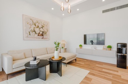 Karsiyaka Apartment | Aqualina Lotus