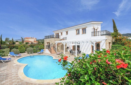 Argaka Villa | Argaka Beach Villa - Three Bedroom Villa, Sleeps 6