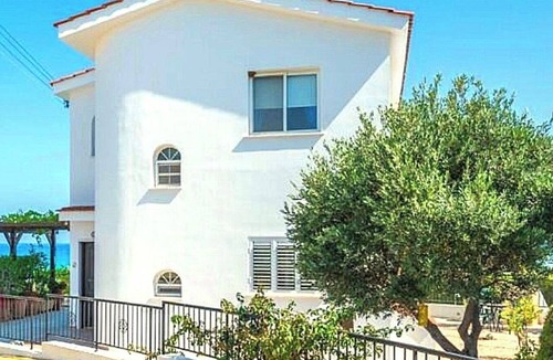 Argaka House | Argaka, Cyprus - 3 Bedroom villa minutes walk from the beach (6 guests)