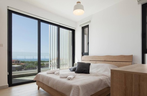 Emba Villa | Avalon 14, 4 bedroom Villa with Private Pool