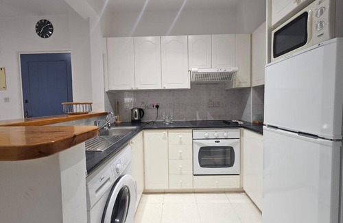 Paphos Apartment | Beach Opp 2 br 2 bthrs Sea View Regina Gardens 1 Apartment