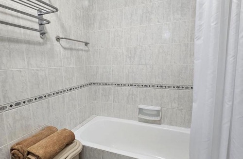 Paphos Apartment | Beach Opp 2 br 2 bthrs Sea View Regina Gardens 1 Apartment