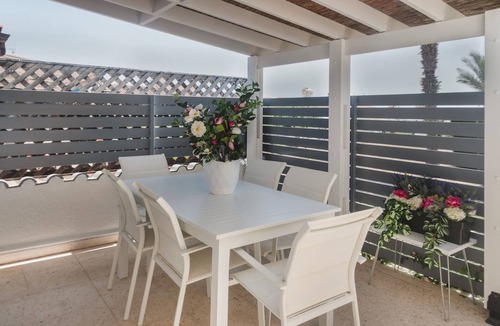 Paphos Apartment | Botanical Art House by Staycom