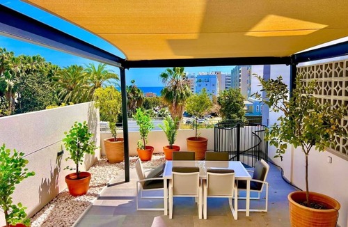 Historical Center Apartment | Bridge House 201-3BR Modern Apt with parking