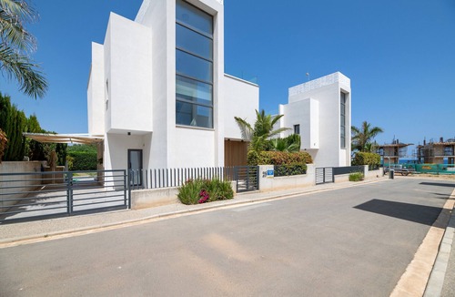 Paralimni Villa | By The Beach - Sea Pearl Villa - Steps from the Beach
