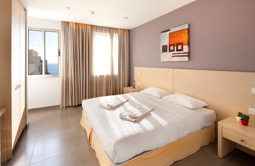 Paphos Hotel | Capital Coast Resort & Spa