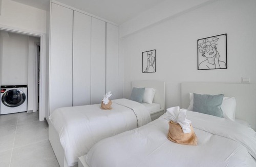 Livadia Apartment | Carisa Elysium Larnaca