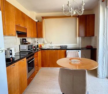 Acropolis Apartment | Central Nicosia 2-Bedroom Apartment & Parking