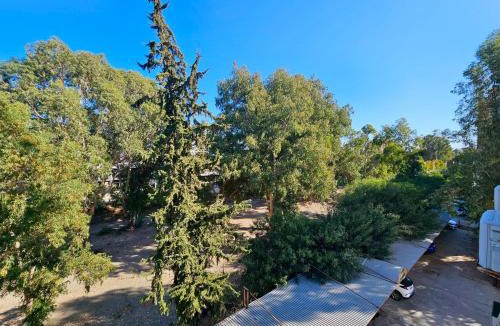 Potamos tis Germasogeias Apartment | Central Riverside Escape Charming 1- Bedroom Flat