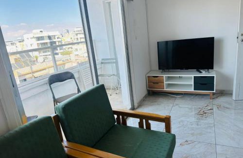 Larnaca House | Central Rooms, 500m to Larnaca Marina