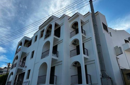 Pissouri Apartment | Chariandry Court