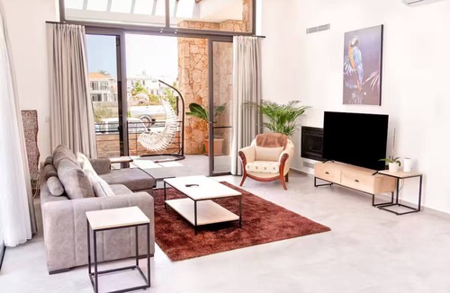 Agios Nikolaos Villa | Charming 3-bedroom villa with fitness room and AC in Agios Nikolaos