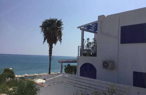 Pissouri Apartment | Charming One Bedroom Apartment On The Beach In Picturesque Pissouri Bay