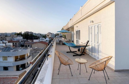 Larnaca City Centre Apartment | City Center Top Floor Big Balcony 2BR Close to the Beach