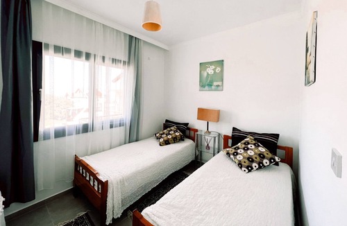 Kyrenia Apartment | Convenient Sea View Flat in Central Kyrenia