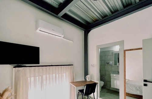 Yenisehir Bed & Breakfast | Cozy Boutique Studio Flat in Nicozy