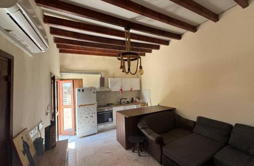 Marathounta Apartment | Cozy Stone house with 1 bedroom
