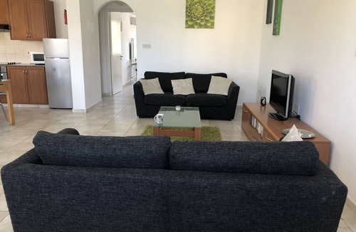 Tala Apartment | CYPRUS - PAPHOS - sunny apartment with sea and pool wiew