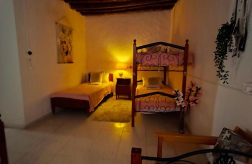 Pano Arodhes House | DC House - family village house&garden