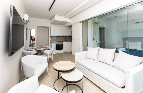 Larnaca Hotel | Dinglis Beach Hotel Apartments