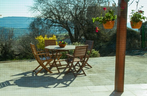Vasa Koilaniou House | ERIGONE COTTAGE - ENHANCE YOUR SENSEs