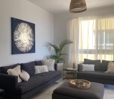 Tala Apartment | Esmie Apartment - ocean and sunset views
