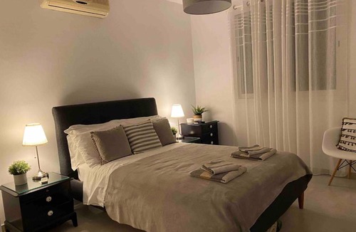 Tala Apartment | Esmie Apartment - ocean and sunset views