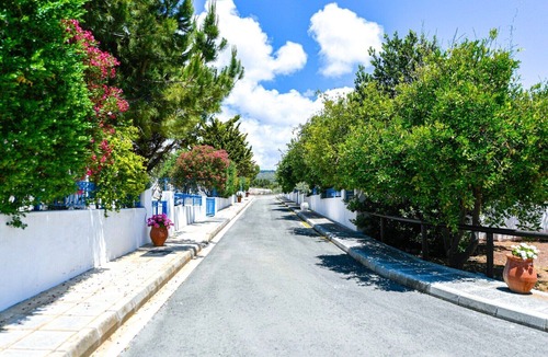 Agios Georgios Pegeias Villa | Estia Villa: Nature's Luxury