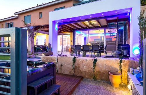 Chlorakas House | Family Luxury Marissa Villa