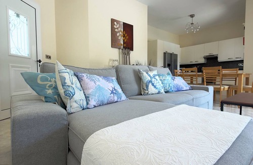 Peyia Town House | Family Villa With Large Pool, Home Away From Home