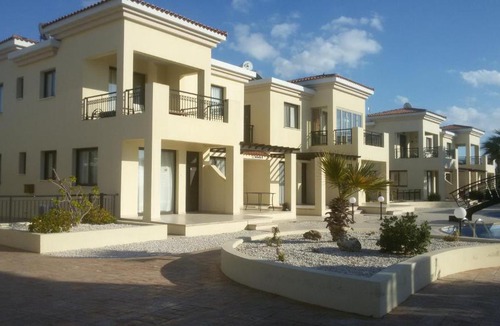 Paphos Apartment | Faros Beach