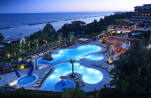 Agios Tychon Hotel | Four Seasons Hotel