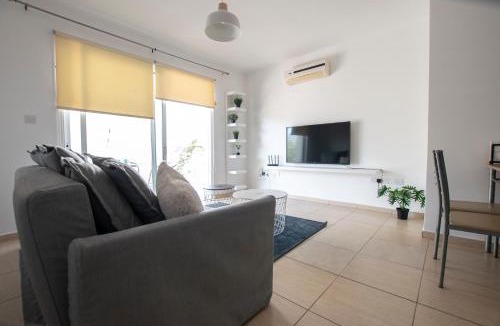 Lykabittos Apartment | Glabur Stays - The Master Atelier - Nicosia City, Free Parking & Wifi, Welcomes You!