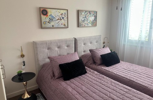 Lykabittos Apartment | Golden nest Lykavitos stylish city escape