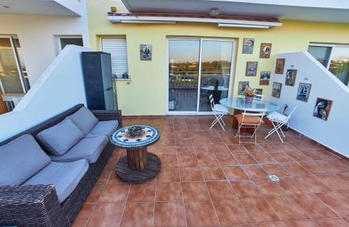 Kissonerga Apartment | Golden Sunset Apartment