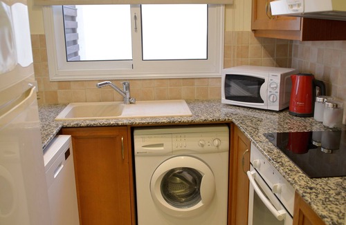 Pernera Villa | GOOFY, 2 bedroom villa, CAR, POOL, WiFi, near pernera center, near beach