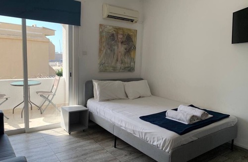 Ayia Napa Apartment | Ha.De.Co. Holiday Apt C