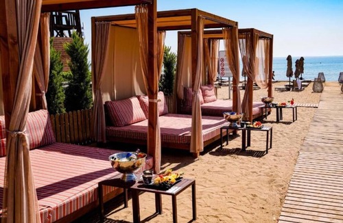 Trikomo Apartment | High-Floor Sea View Apartment at Grand Sapphire Resort - Beach, Pools & Casino