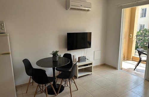 Kiti Apartment | Horizon Court