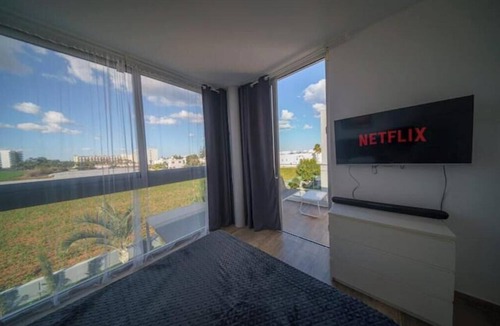 Paralimni House | Hubstay - The Royal Palace | Lux Private Pool