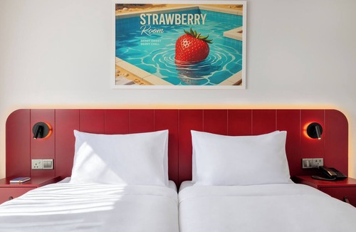 Larnaca City Centre Hotel | ibis Styles Larnaca Finikoudes Beach