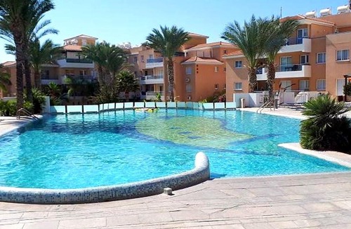 Universal Apartment | Iris Village Renovated 2BR Pool Apt Kato Paphos