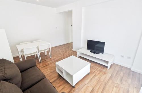 Larnaca City Centre Apartment | Island Time Holiday Apartment