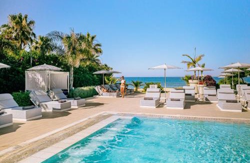 Geroskipou Hotel | Ivi Mare - Designed for Adults by Louis Hotels