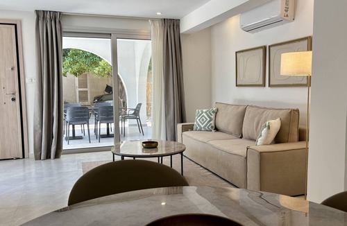 Agios Tychon Apartment | Kantara Garden Apartment